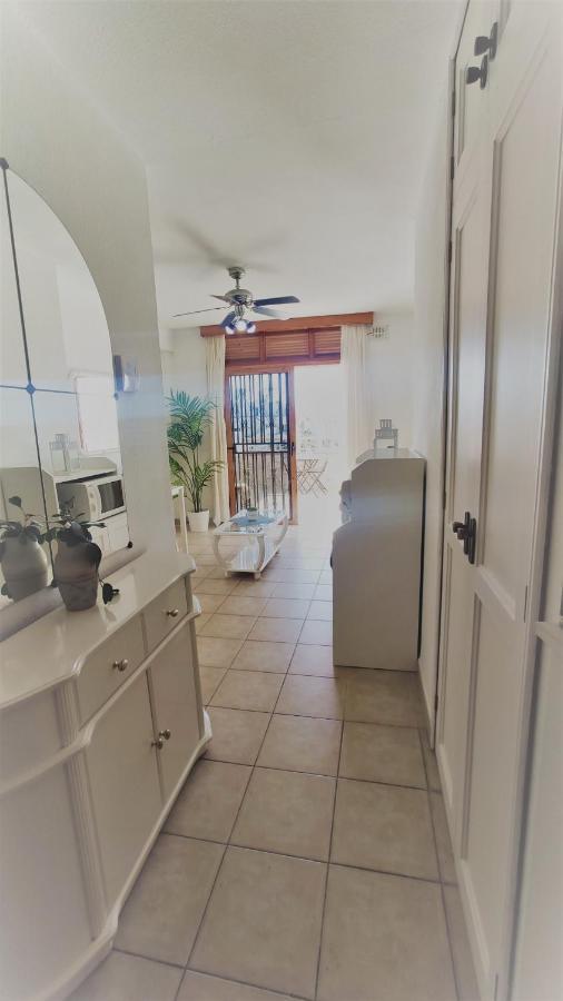 Appartement Une Chambre A Los Cristianos 洛斯克里斯蒂亚诺斯 外观 照片